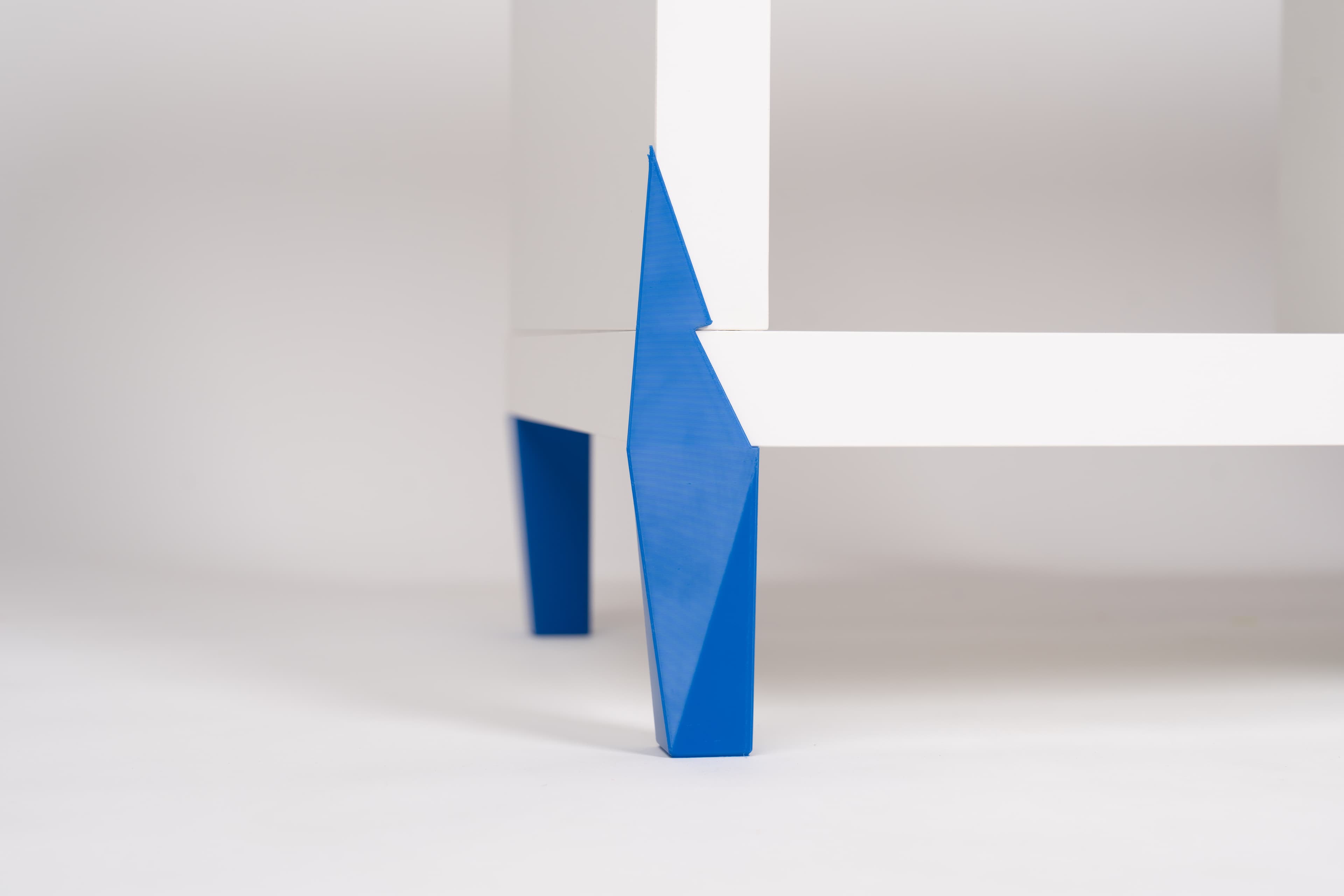 Legypop Spike
