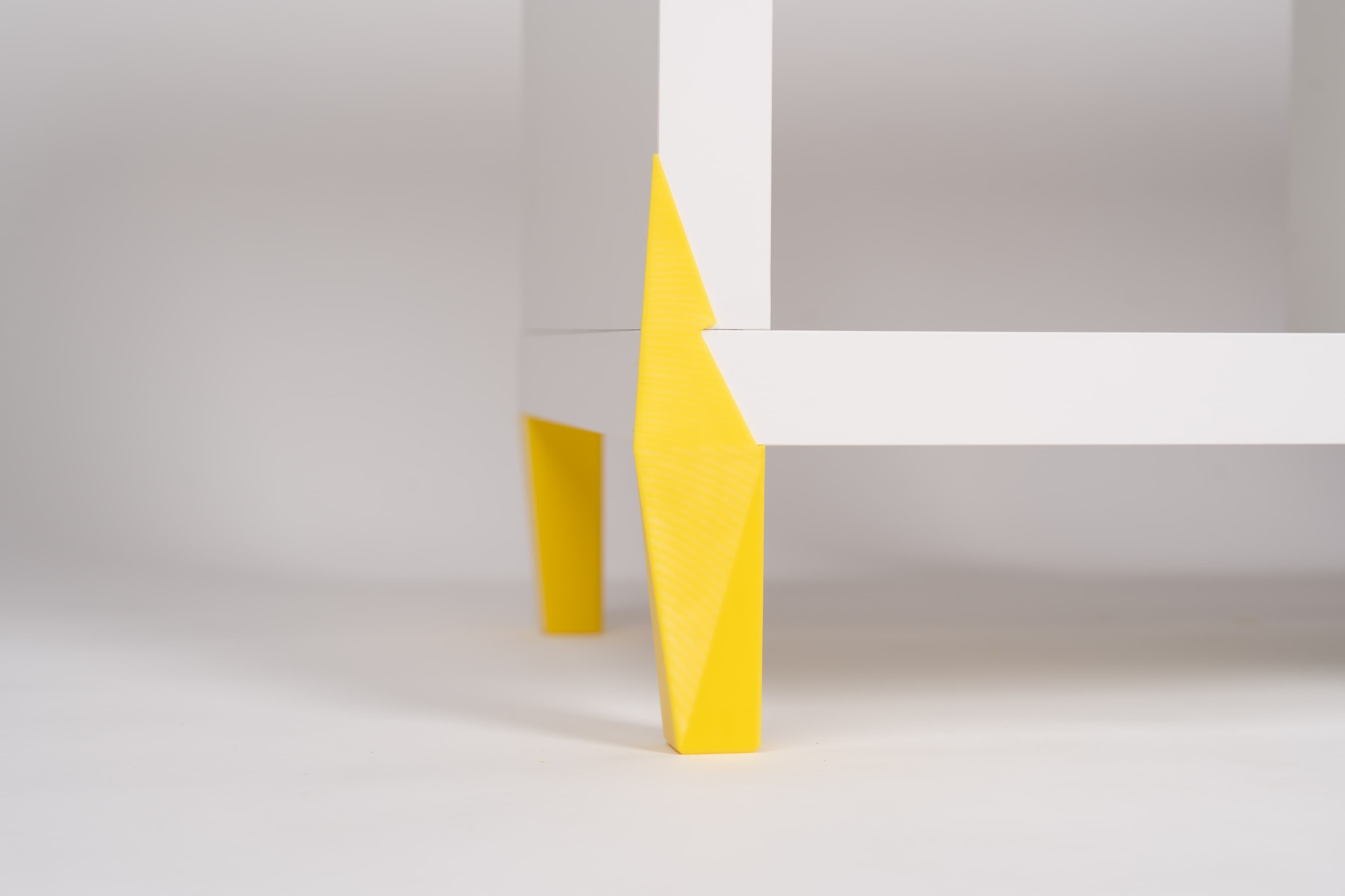 Legypop Spike